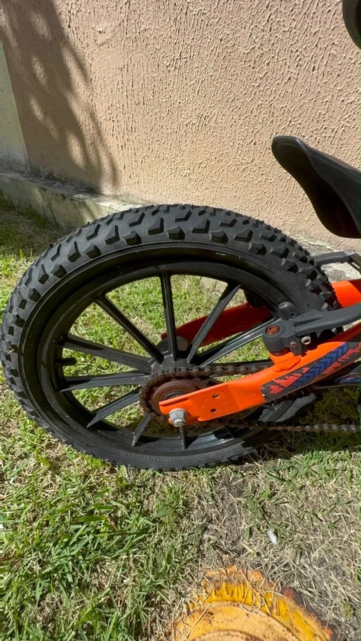 Bicicleta aro 16 com rodas - Foto 3