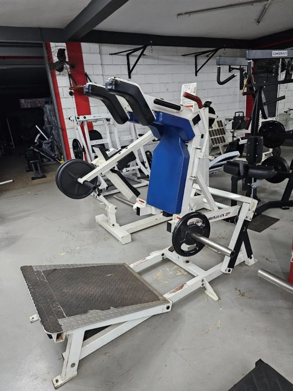 Agachamento articulado bodymaster - Foto 2