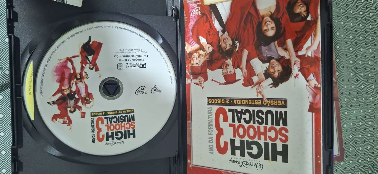 DVDS HIGH SCHOOL MUSICAL 3 DELUXE E VERSAO ESTENDIDA COM KARAOKE  - Foto 4