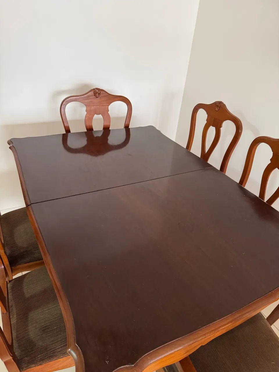 Mesa de jantar 6 lugares Luís XV 
