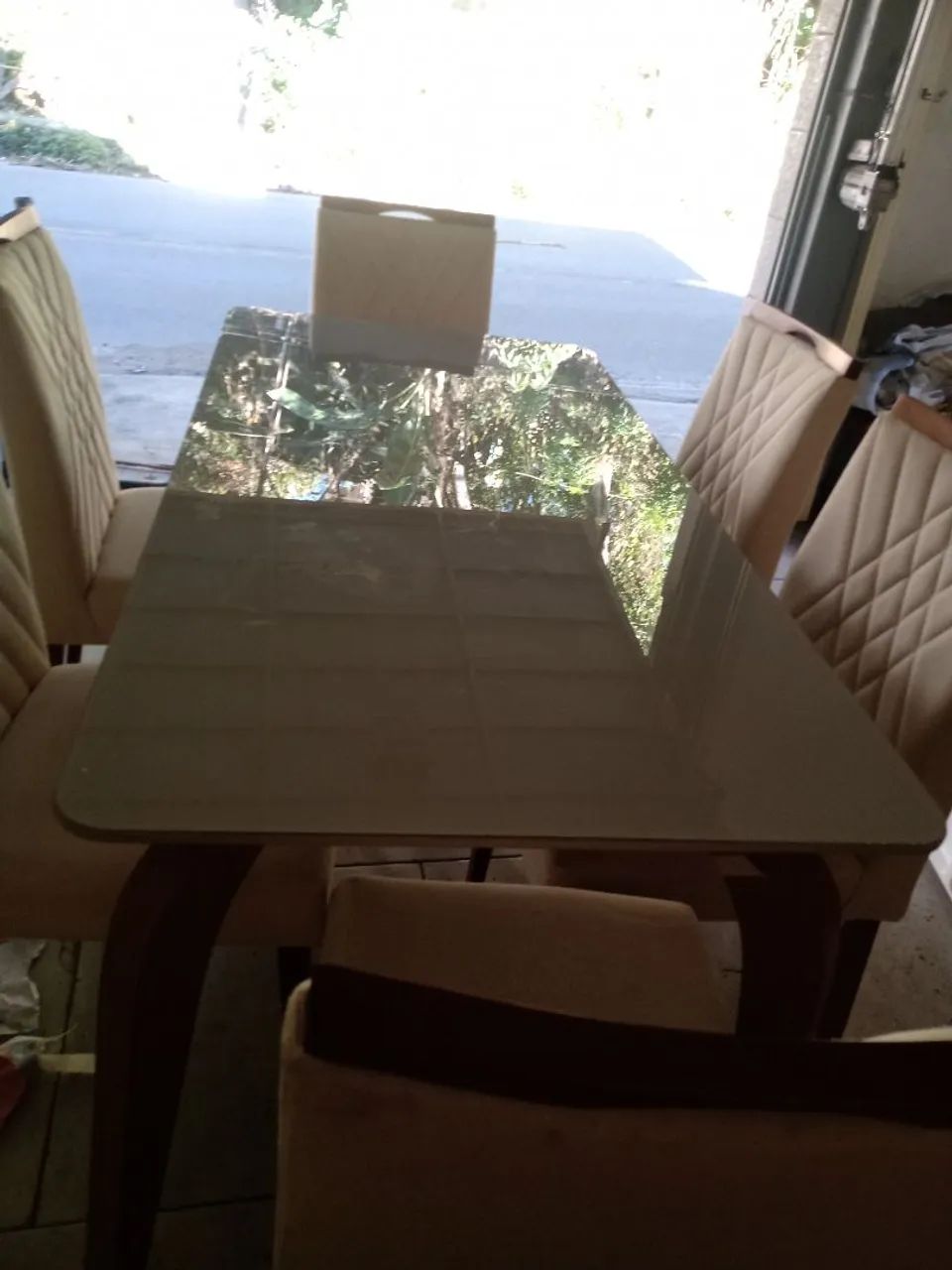 Mesa jantar com 6 cadeiras 