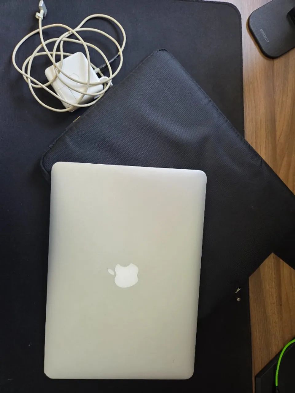 Macbook Air 13 - I5, 4Gb - Foto 2