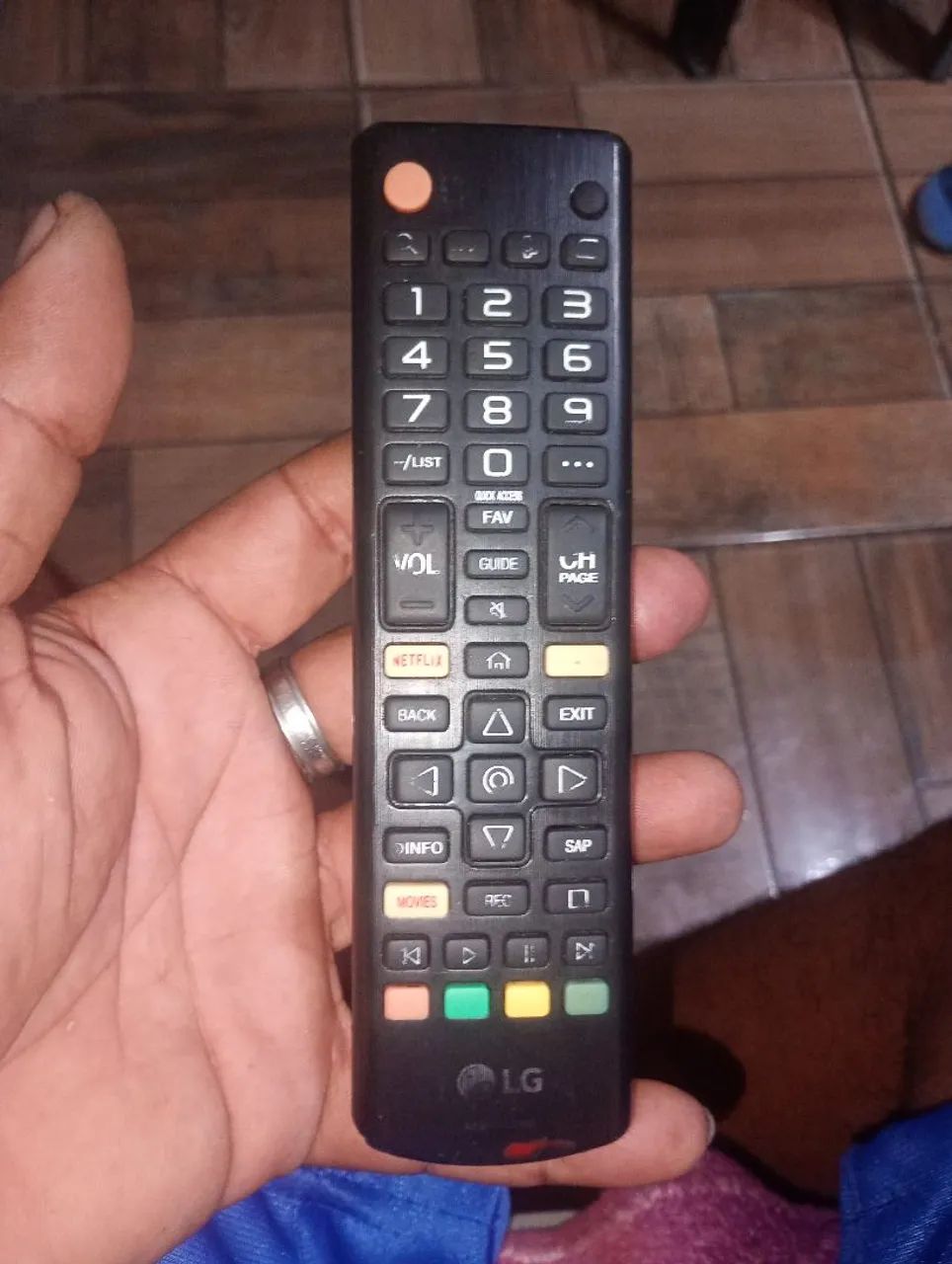 Vendo tv LG smart funcionando perfeitamente  - Foto 2
