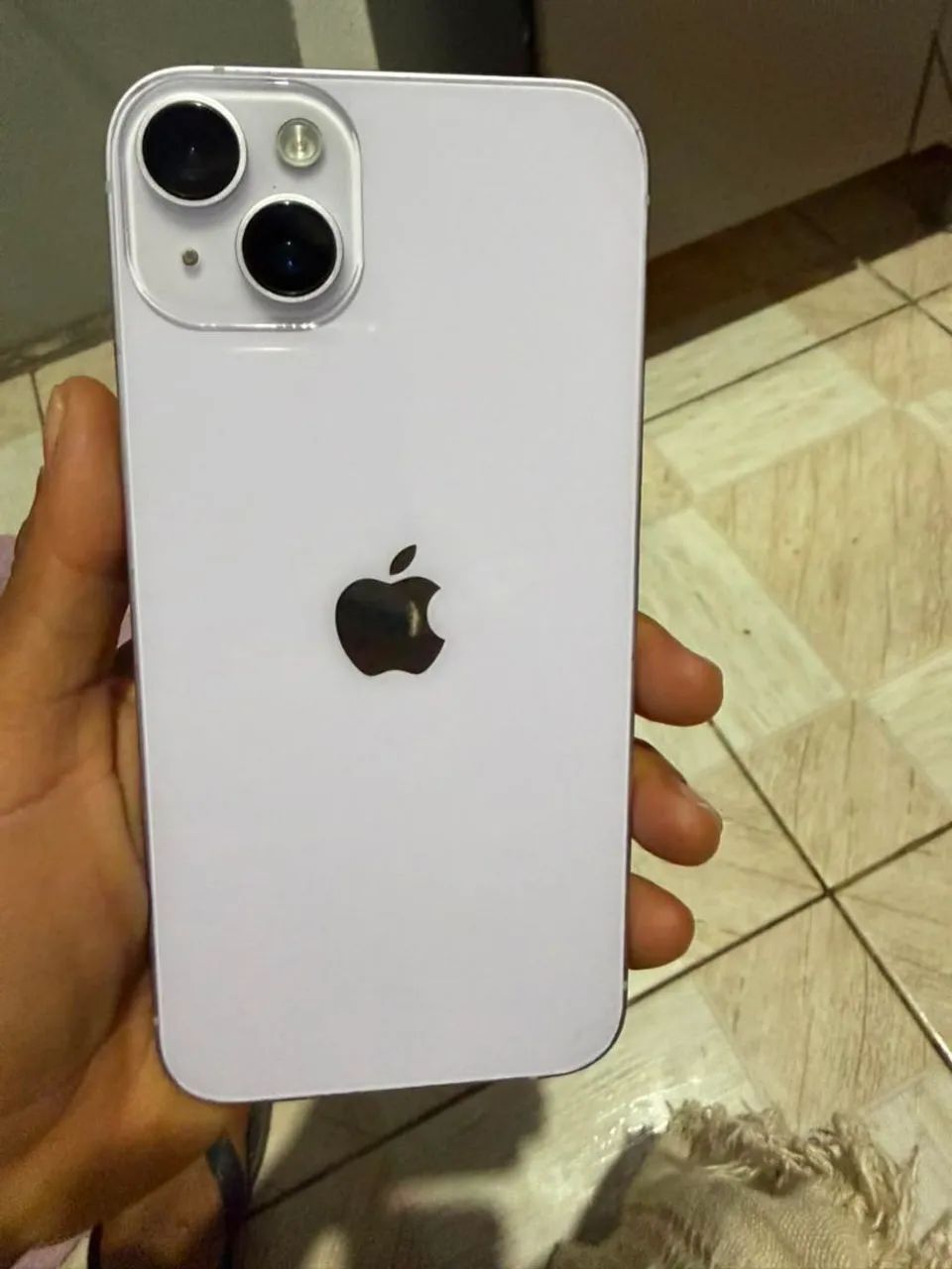 iPhone 14 plus de 128 g , bateria trocada ,só chip virtual  - Foto 2