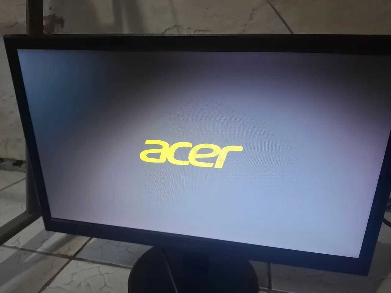 Monitor Acer EB192Q 18,5" LED - Funcionando Perfeitamente - Foto 4