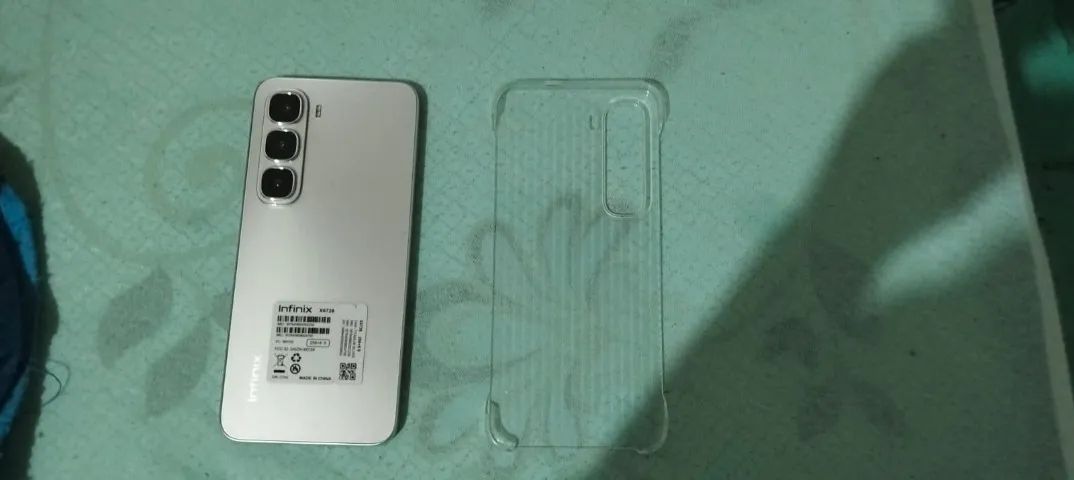 Celular infinix hot 60i  - Foto 3