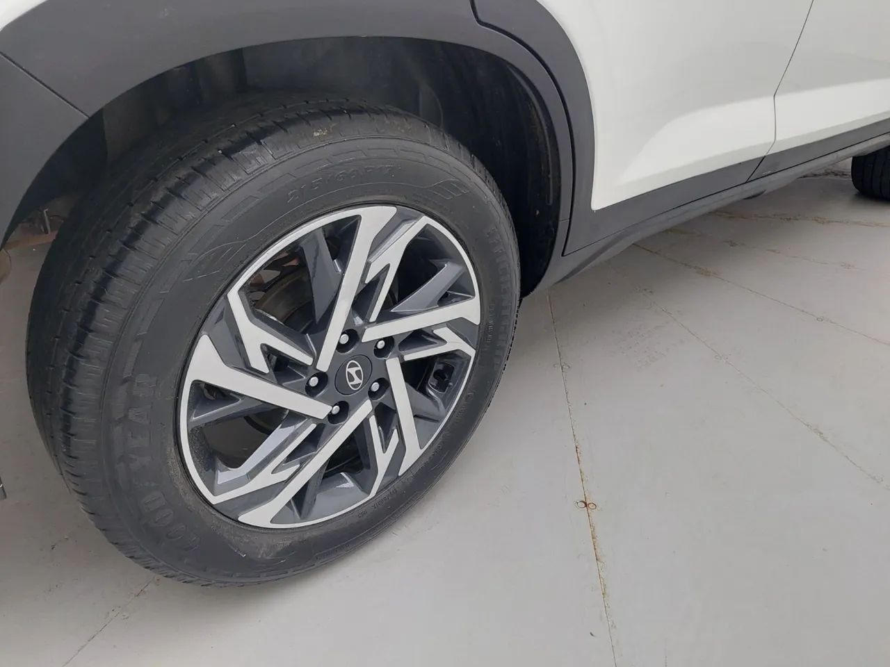 Hyundai Creta Limited 1.0 TB 12V Flex Aut., foto 14 de 18