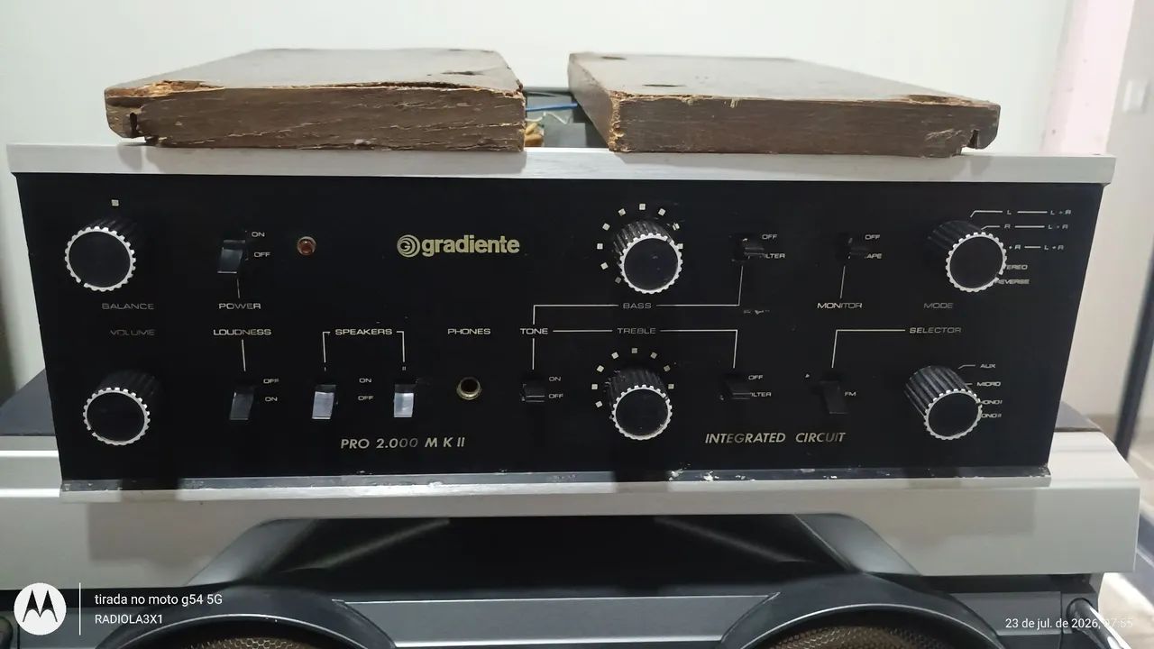 Raro amplificador Gradiente pró 2000