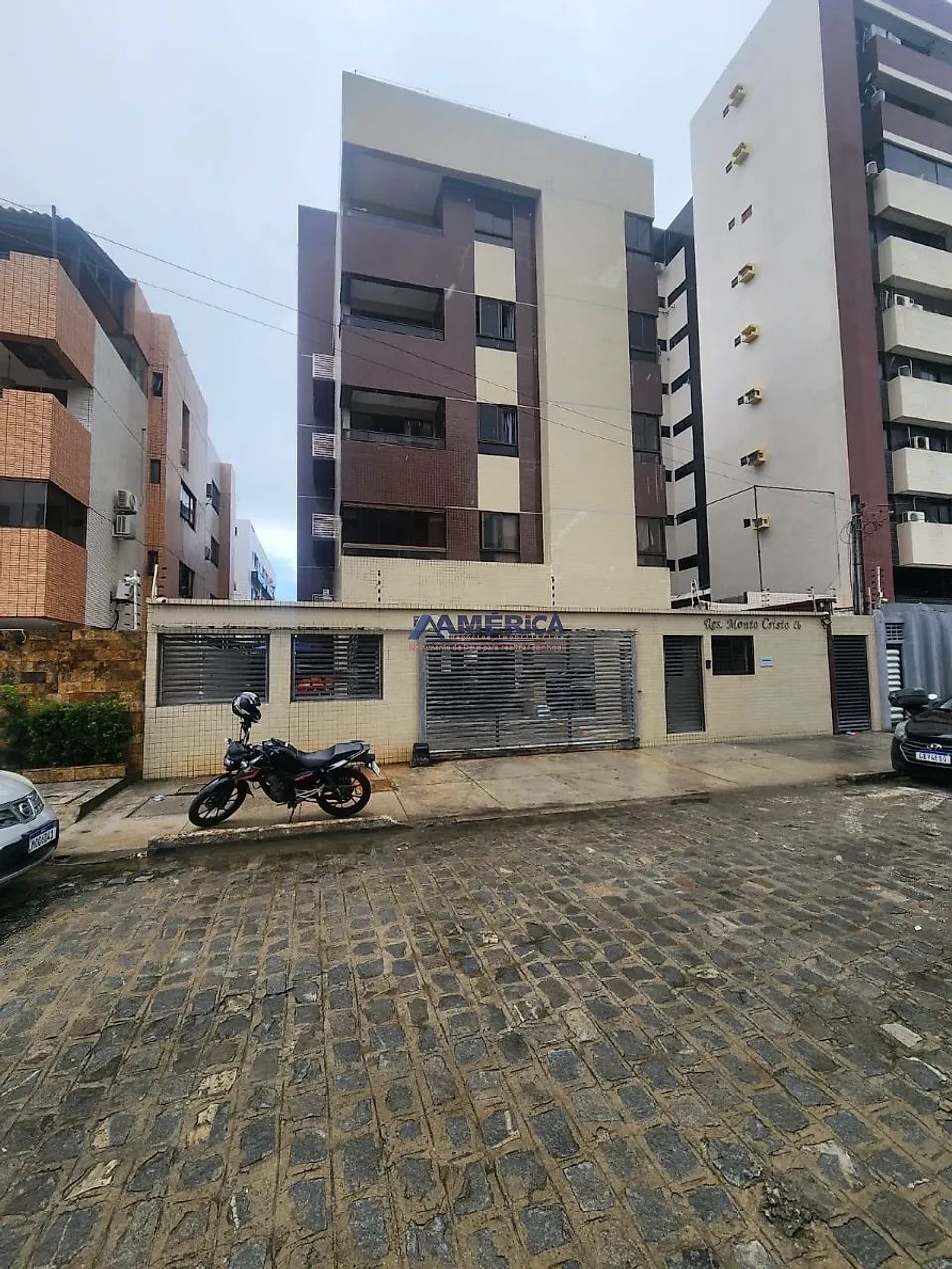 Apartamento 3 Quartos com 1 Suíte e 73m² - Intermares