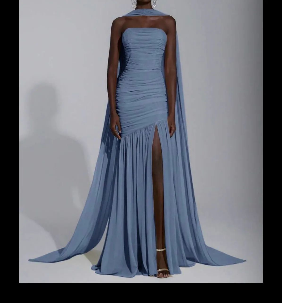 Alugo vestido azul 