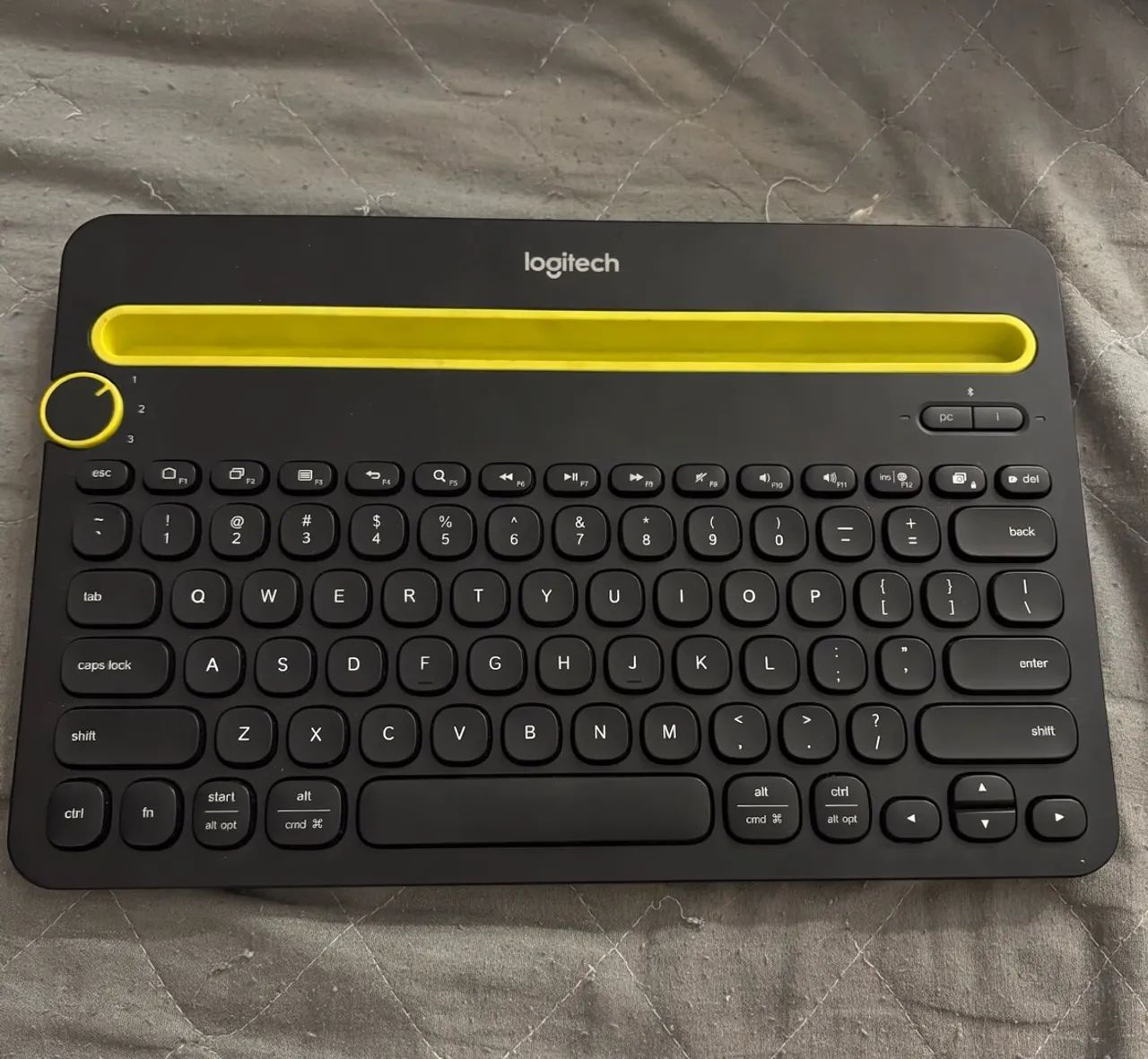 Teclado Logitech 