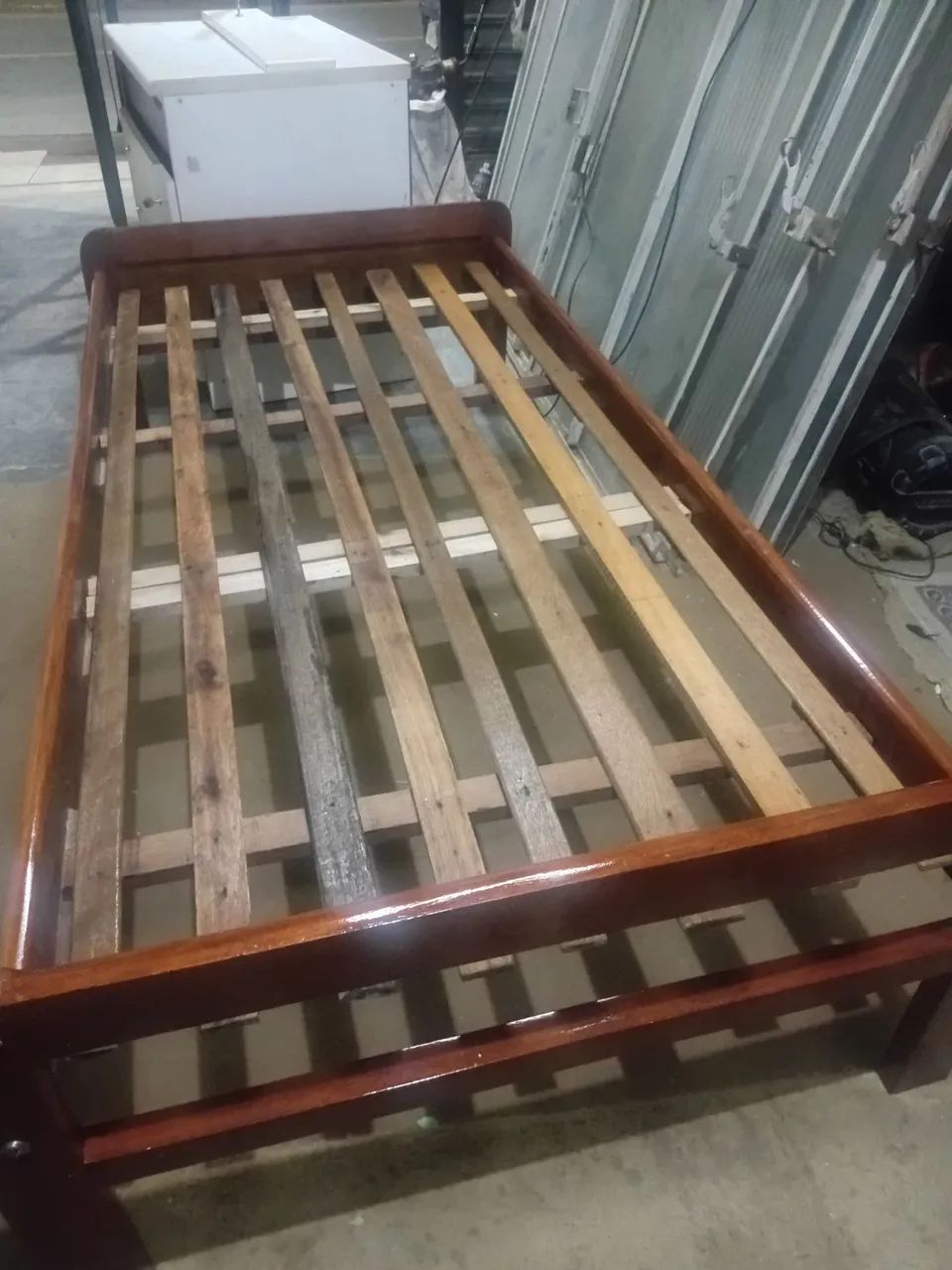 Cama de solteiro 