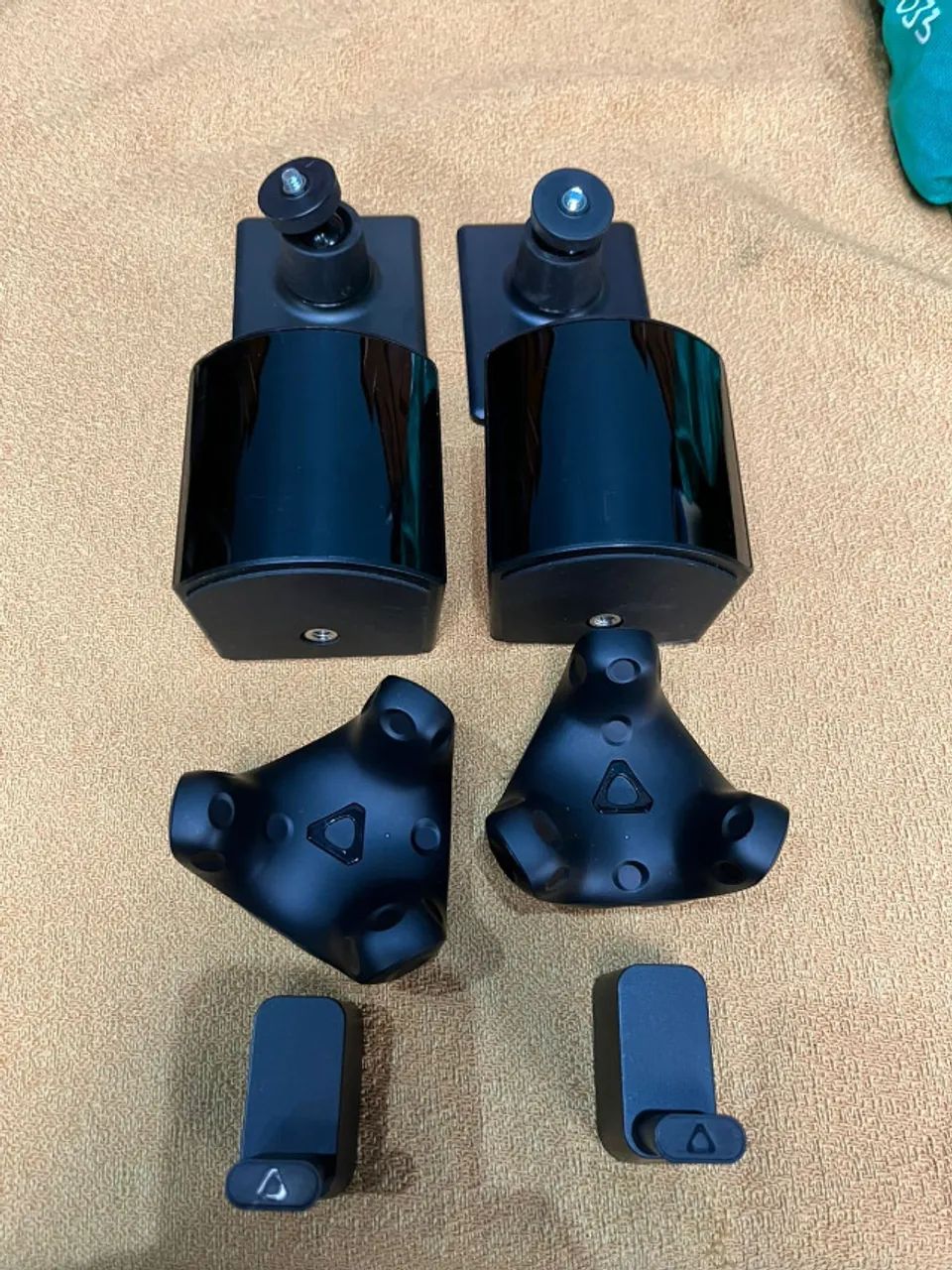 HTC VIVE Tracker e SteamVR Base Station - Peças e Acessórios de