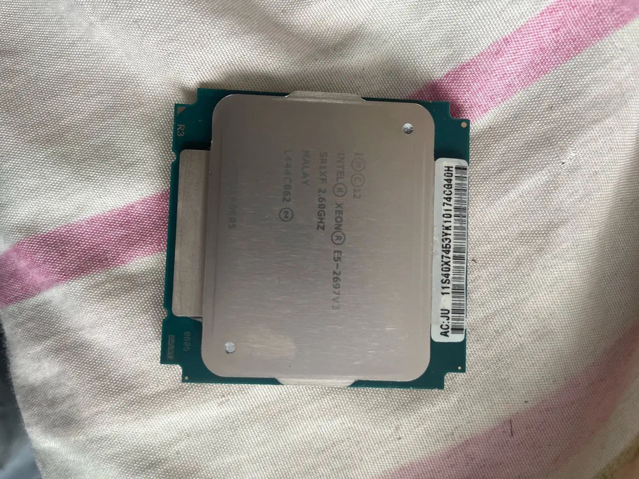 Xeon 2697 v3