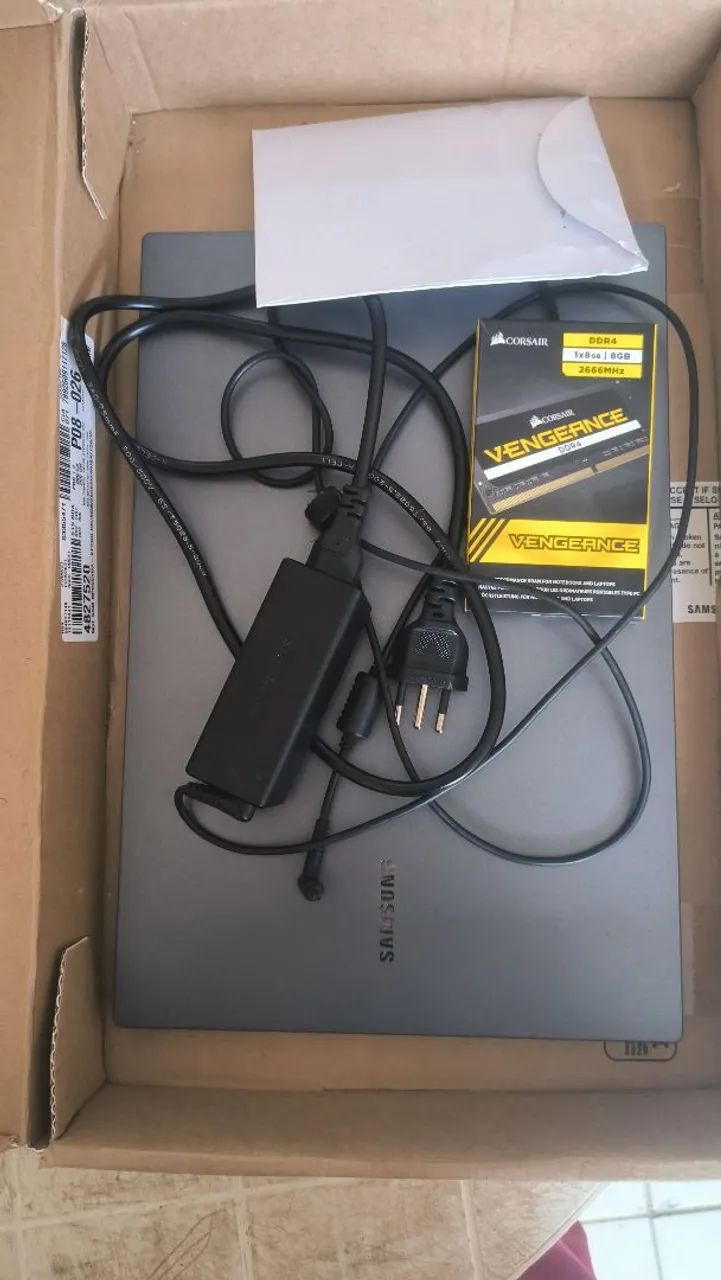 Samsung Book NP550XDA - Core i5 11 ger. SSD 256GB e 16GB RAM windows 11 - Ótimo Estado - Foto 4