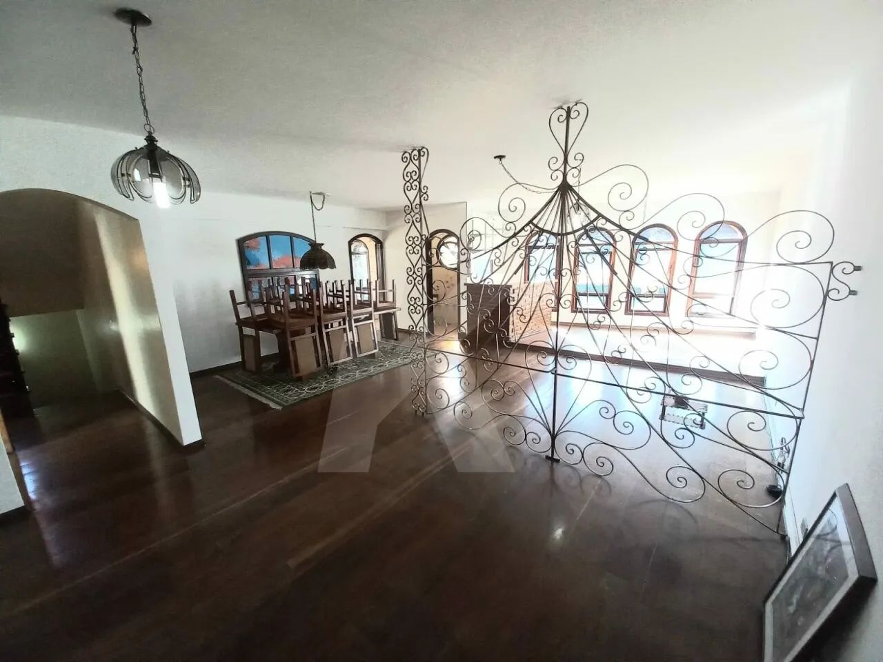 Sobrado com 4 dormitórios, 1 suíte e sala para 4 ambientes no Tucuruvi - Foto 4