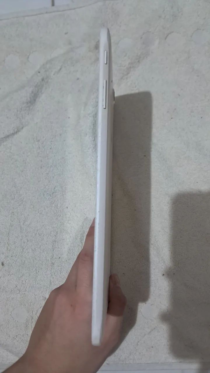 Samsung Galaxy Tab E - com defeito (não carrega) - Foto 3