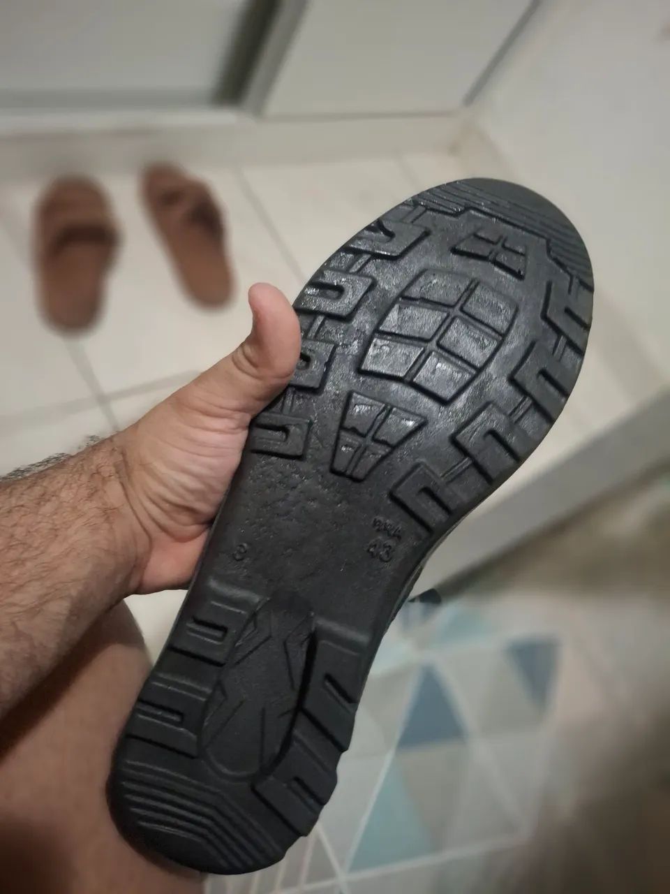 Bota de segurança preta - Foto 2