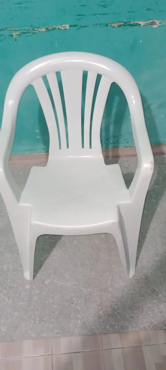 Cadeira de plástico  - Foto 2
