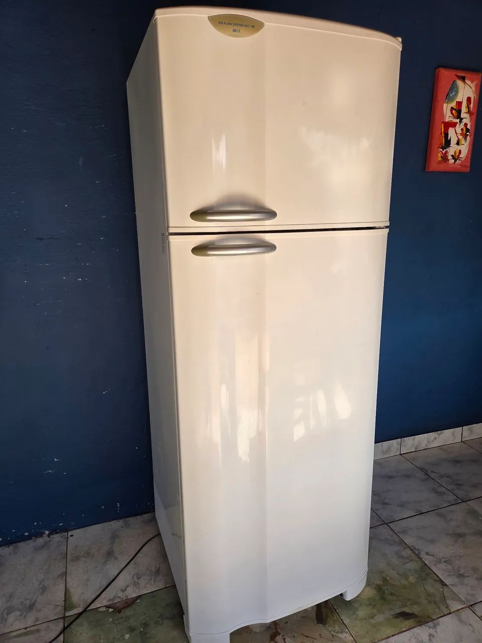 Vendo geladeira Electrolux  - Foto 2