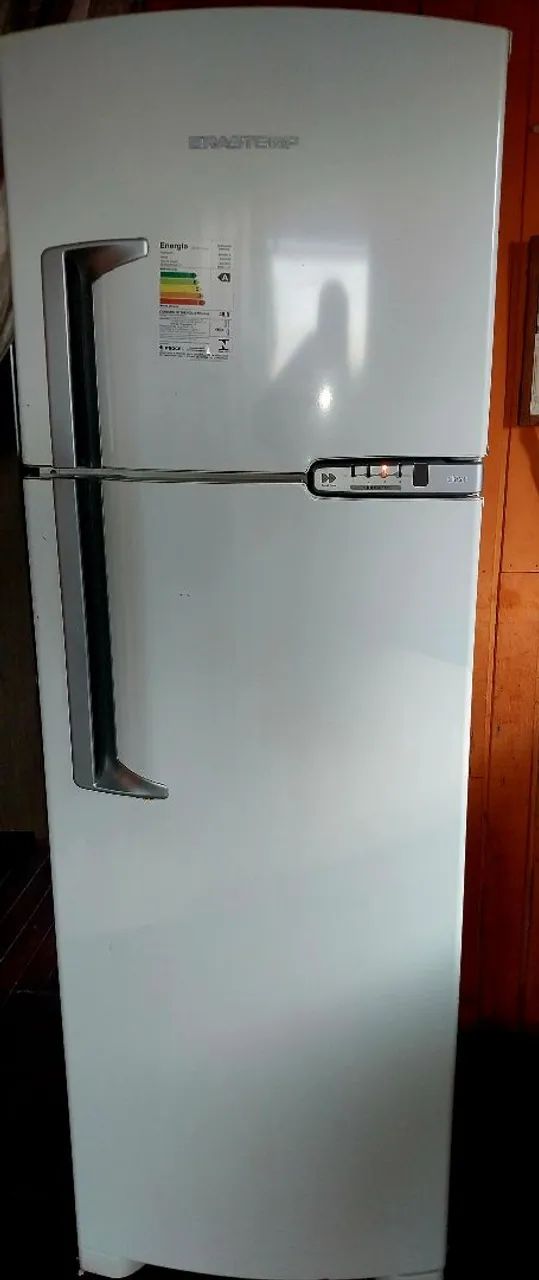 Vende-se Geladeira Brastemp com defeito. - Foto 2