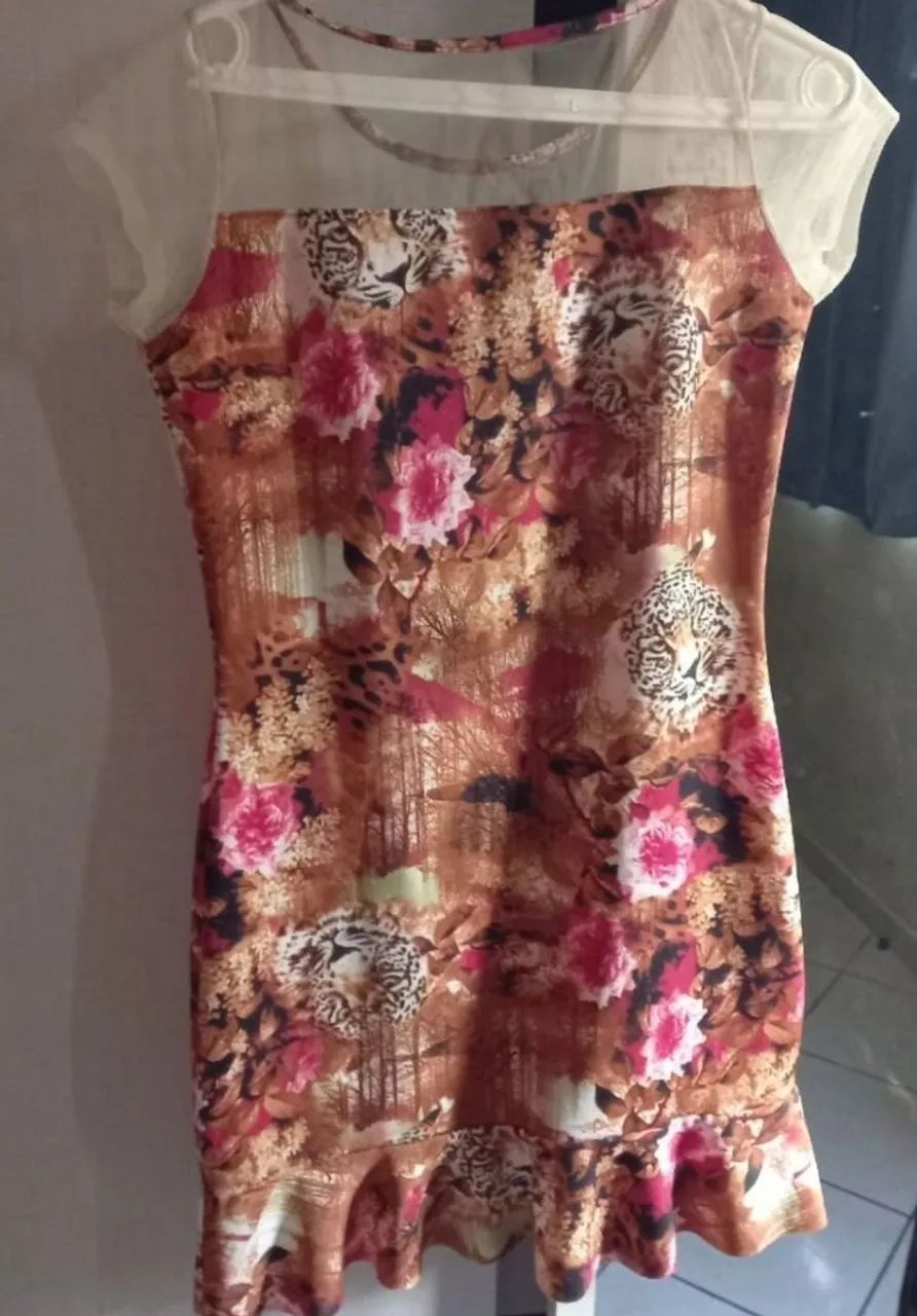 Vestido em crepe tam M - Foto 3