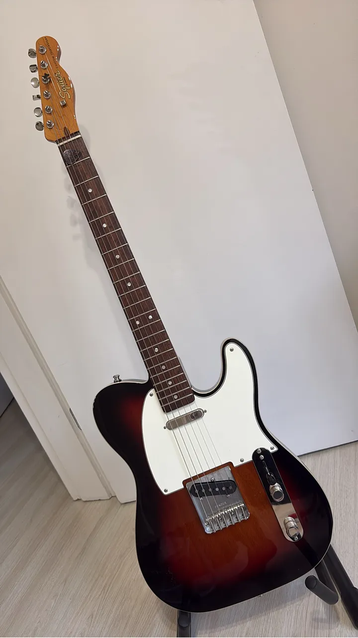 Guitarra Fender Deluxe Blackout Telecaster - Serie Top
