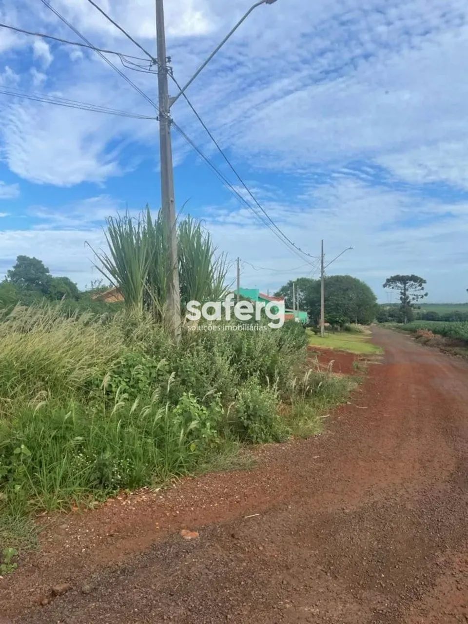 TERRENO DE ESQUINA EM SEDE ALVORADA