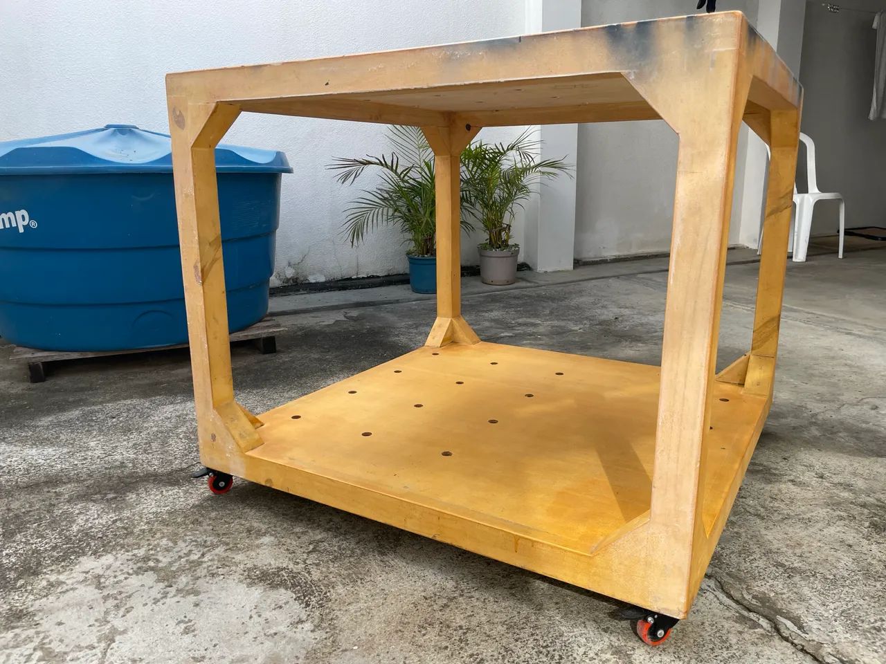 Mesa multiuso reforçada com rodas? - Foto 4
