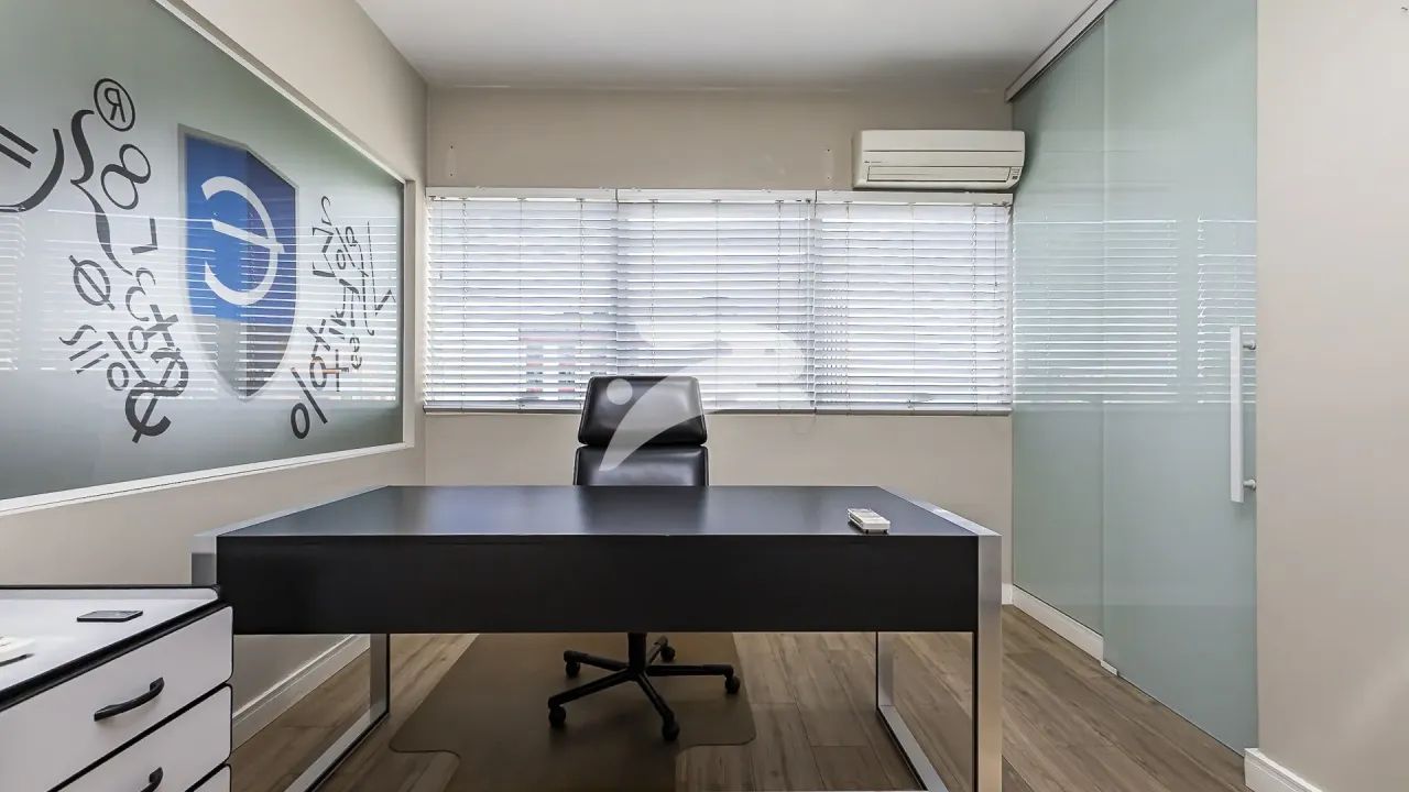 Conj. Comercial Centro 79m² - Foto 4
