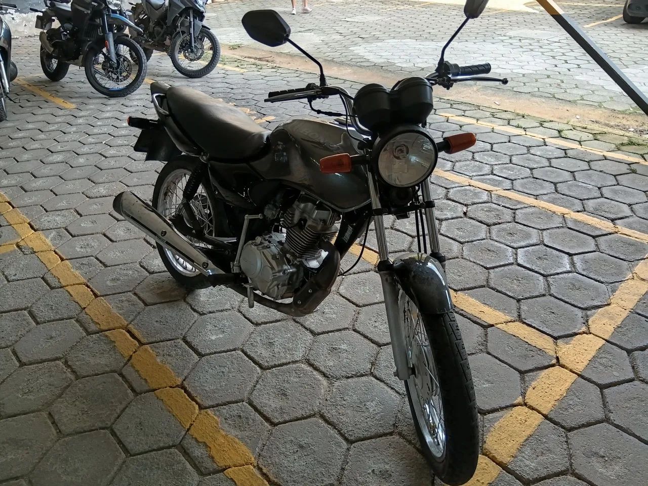 Fan 125  - Foto 2