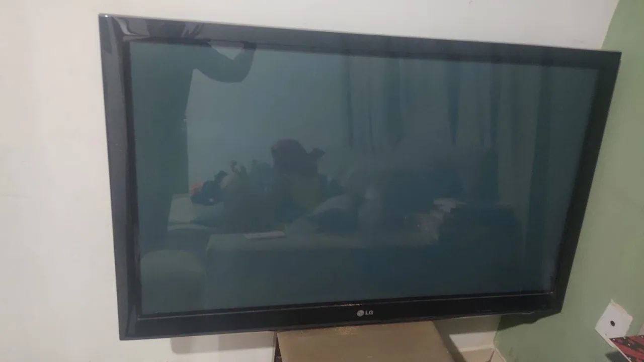 TV, Microondas, Computador e Caixa de Som - Foto 5