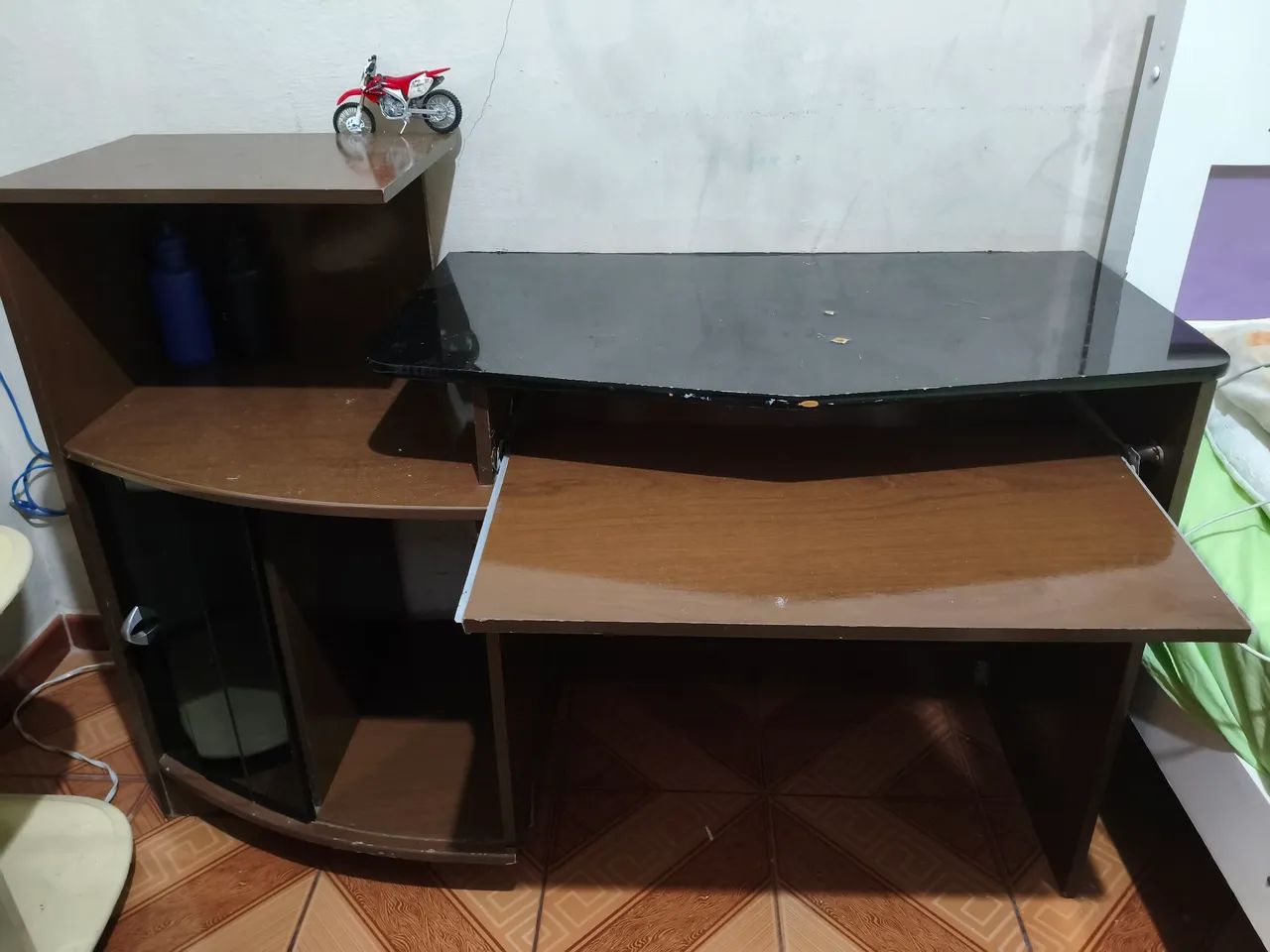 Mesa de computador Escrivaninha  - Foto 2