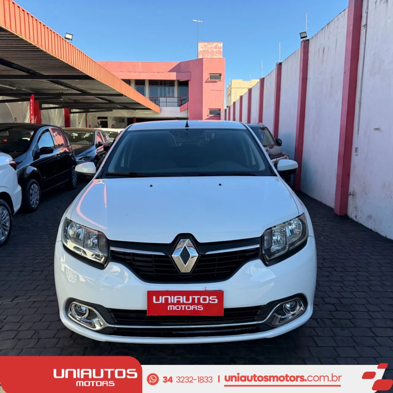 Renault Logan 2016 - Foto 2