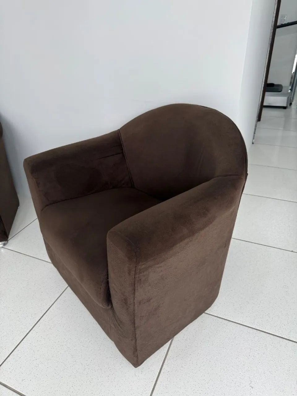 Poltrona Marrom - Foto 3