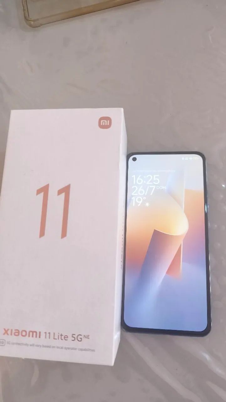 Vendo celular xiaomi mi 11 lite 5G né  - Foto 5