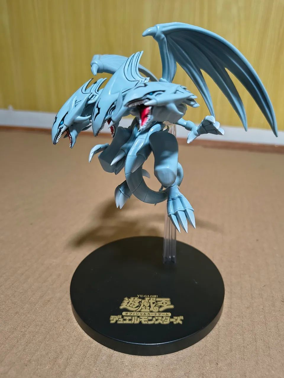 Yu-gi-oh Dragão Definitivo de Olhos Azuis - Foto 2