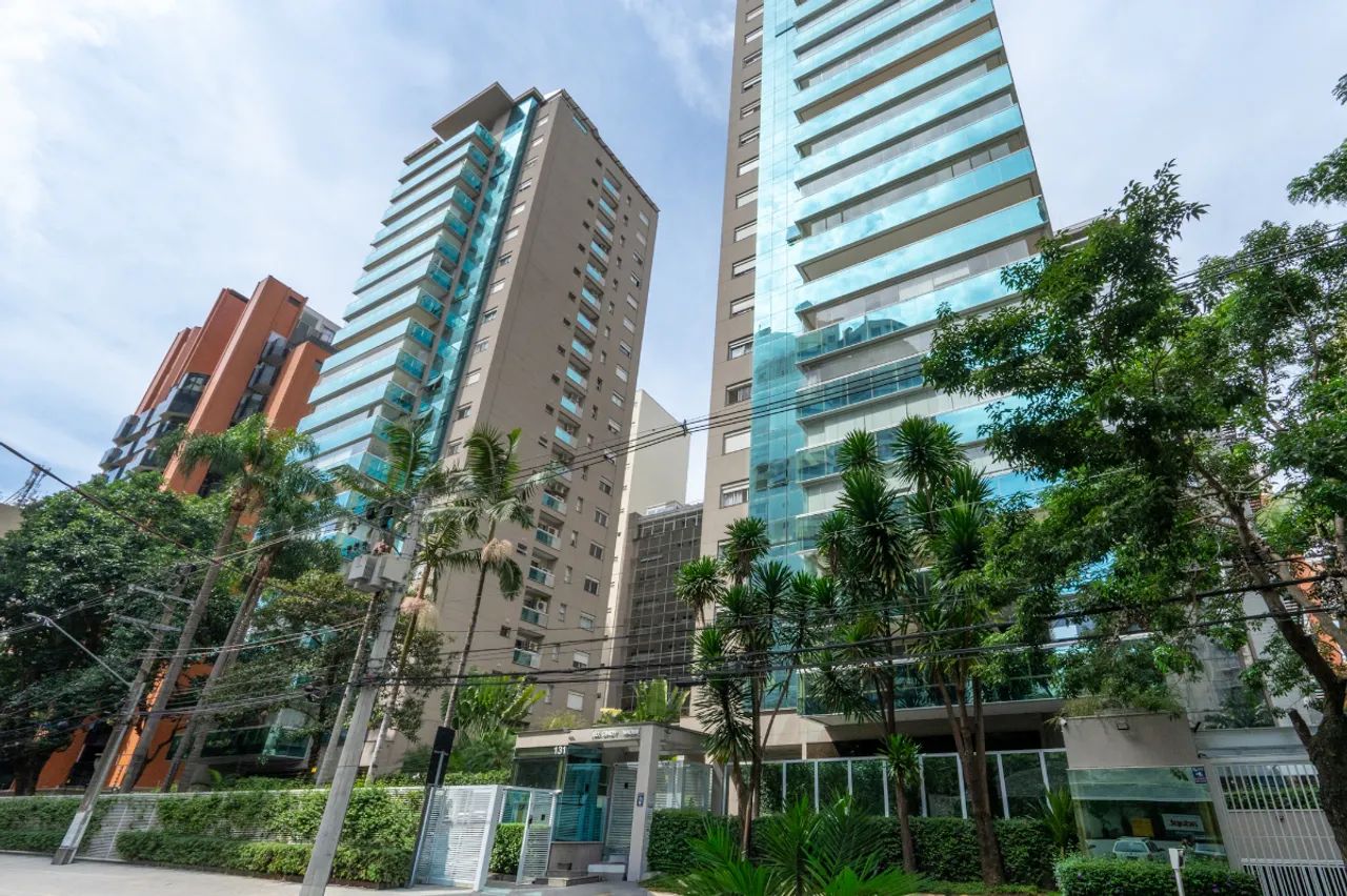 Apartamento para venda em Itaim Bibi com 4 quartos, sendo 4 suítes, 234m² - Foto 2