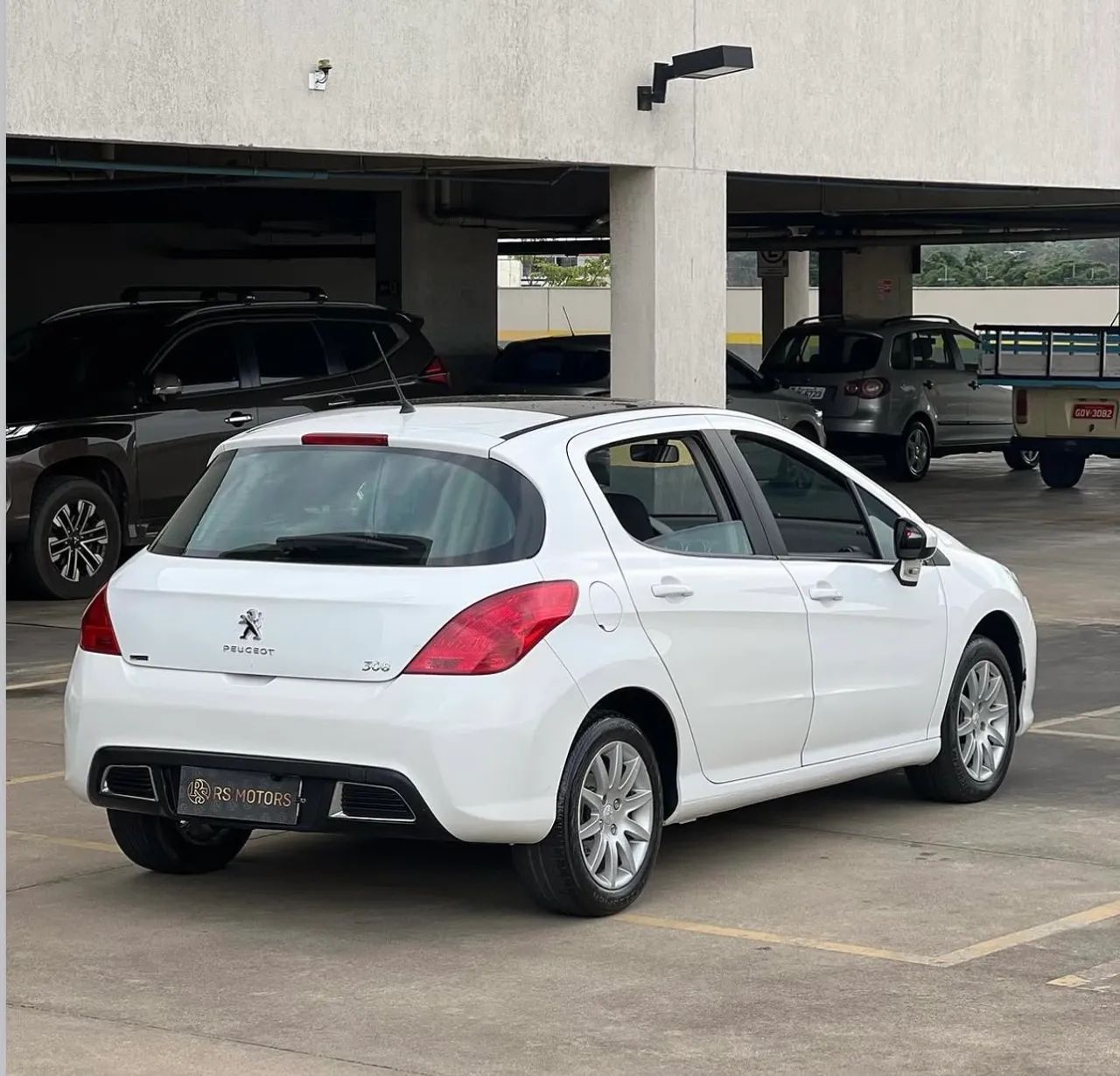 Peugeot 308 ACTIVE 1.6 16V FLEX 2014