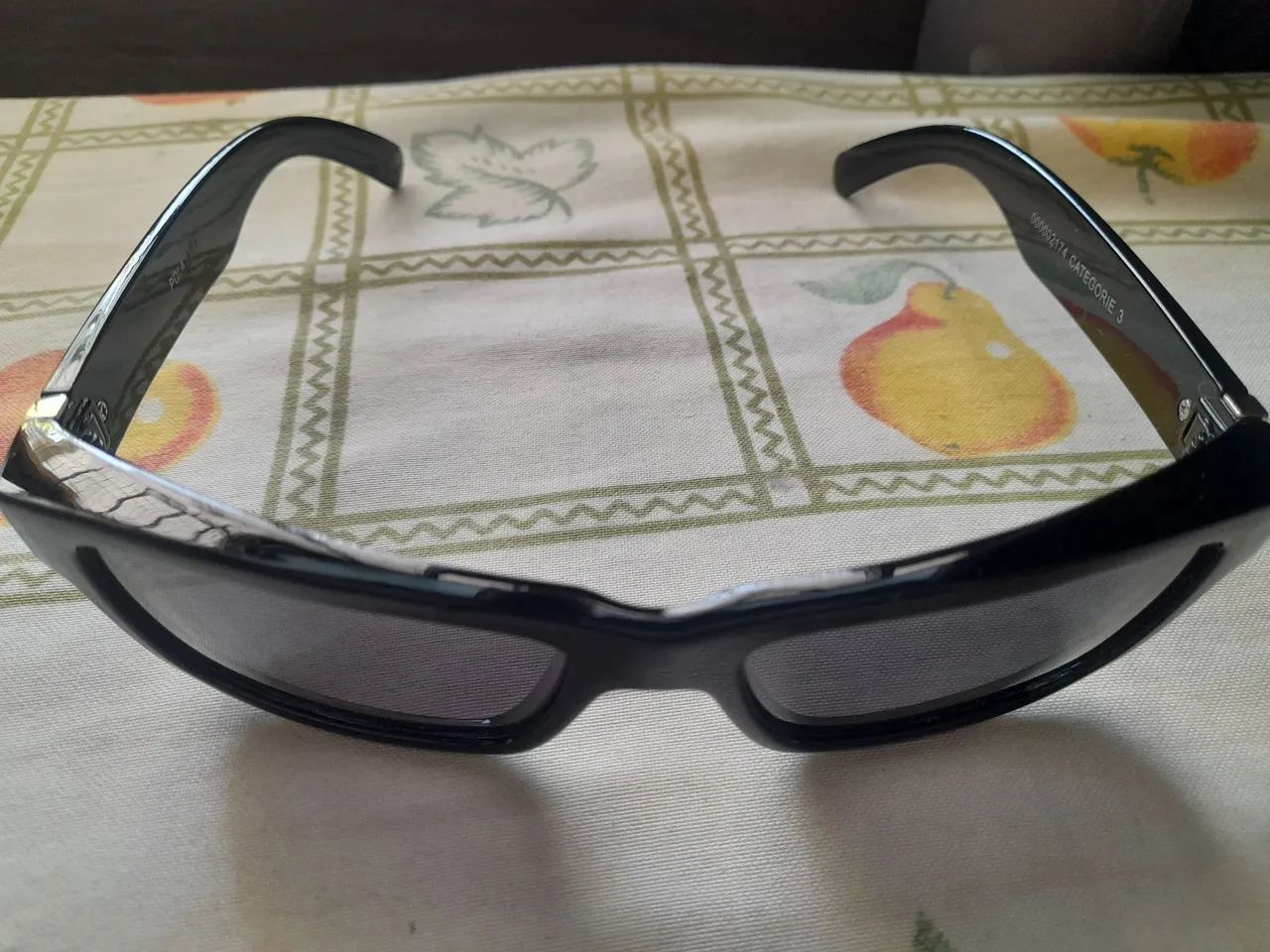 Óculos escuros, 3 por R$80 - Foto 4