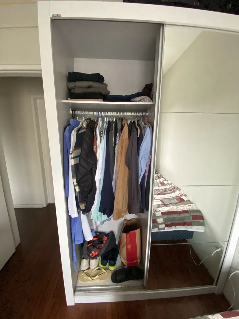 Guarda-roupa Carraro, com 2 portas de correr e espelho - Foto 4