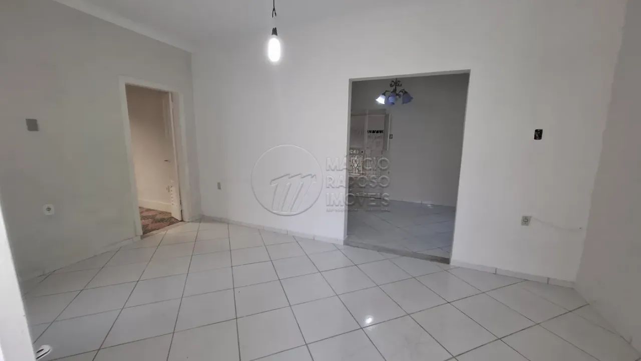 Casa de Esquina com 3 Quartos à venda na Ponta Grossa - Foto 5