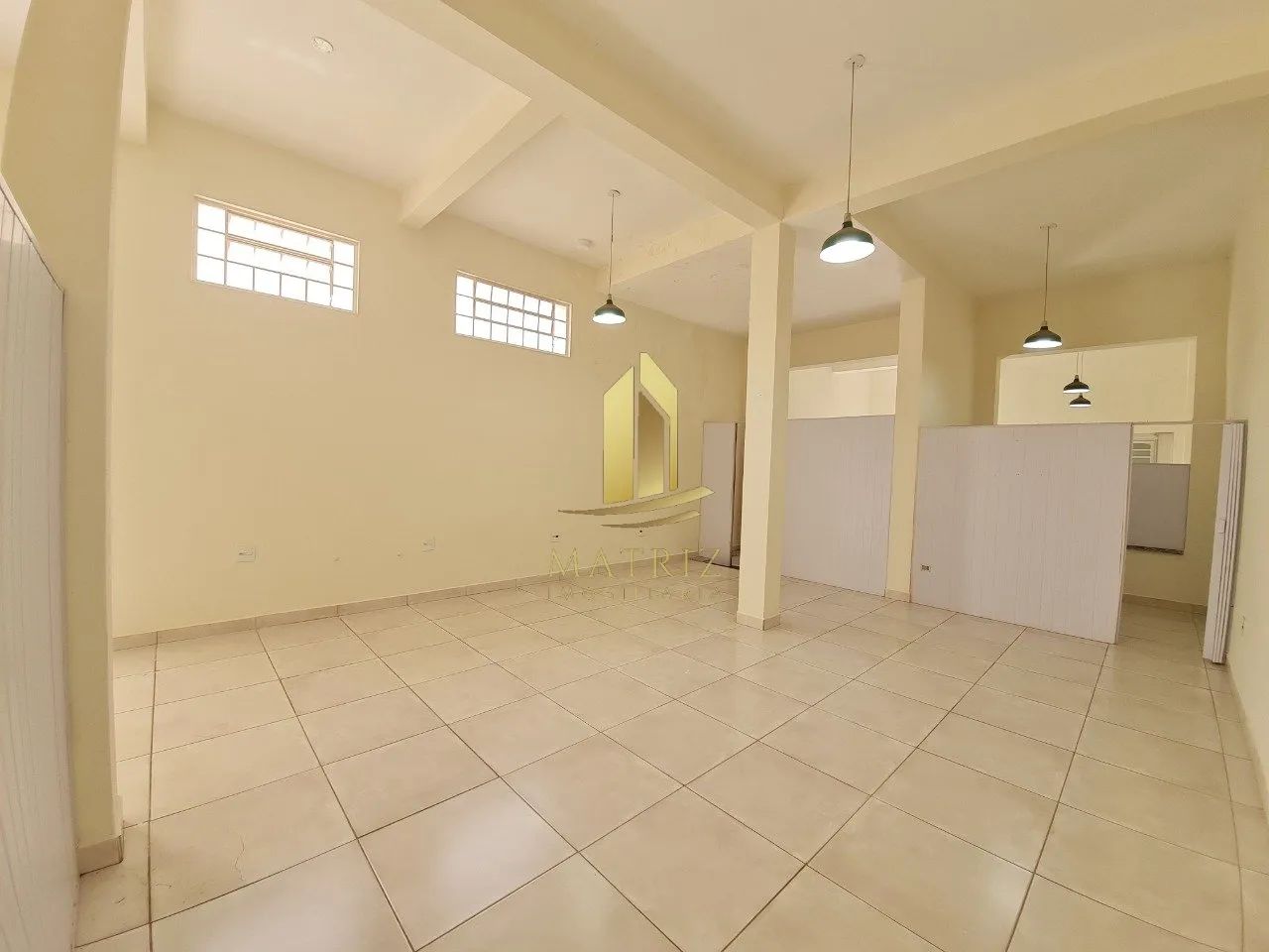 ponto comercial pra venda na estação - Foto 3