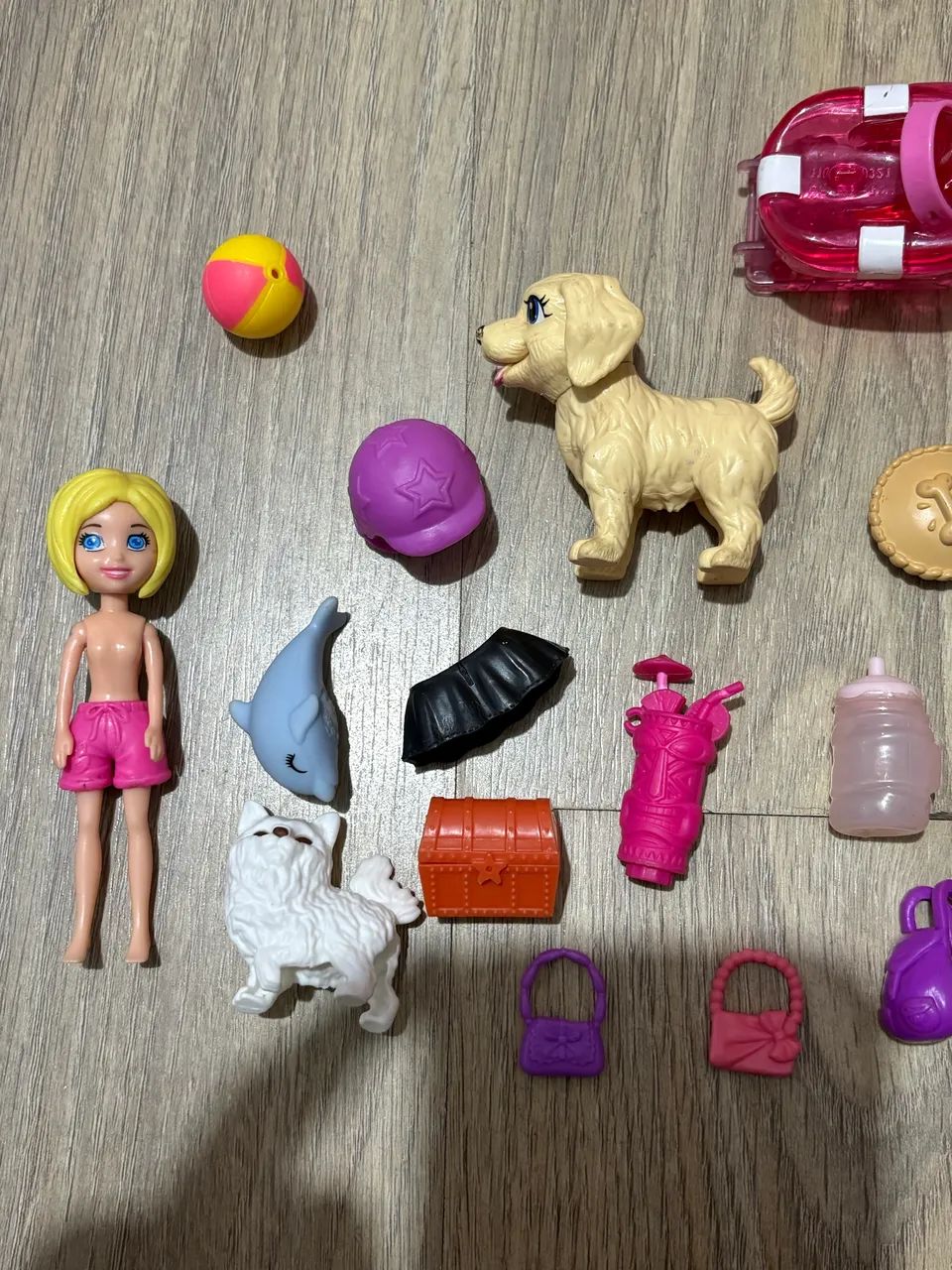 Lote Brinquedos Acessórios de Boneca - Foto 3