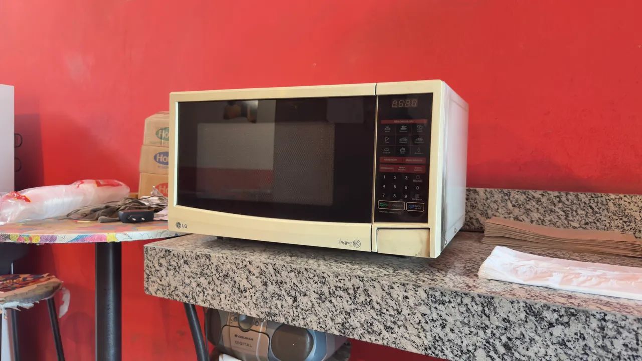 VENDE SE LANCHONETE EXCELENTE PONTO!  - Foto 2