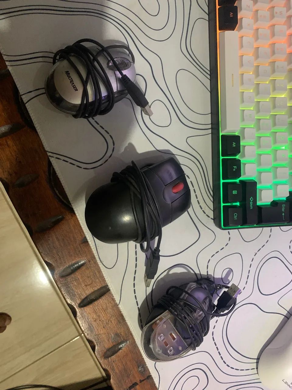 3 teclados e 3 mouses para escritório - Foto 4