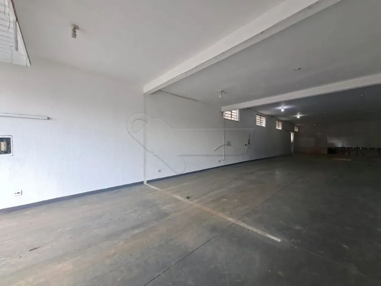 Barracão comercial com 511m² de área útil na Vila Claudia. - Foto 2