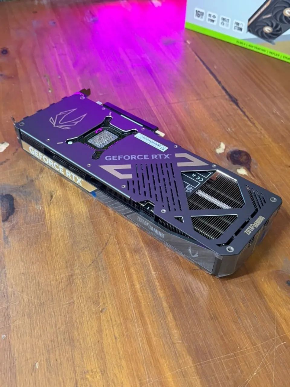 Zotac RTX 5070Ti 16GB Solid OC - Foto 2