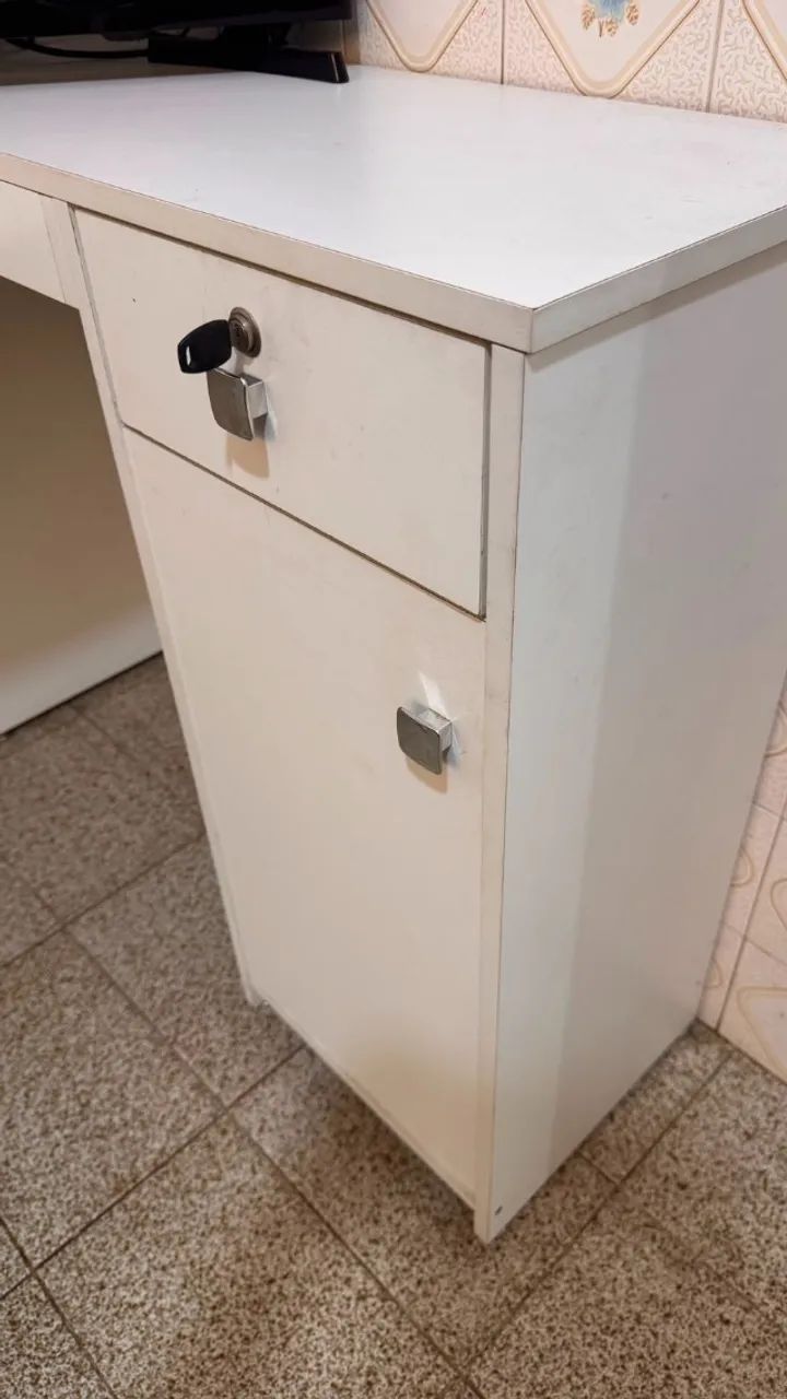 mesa de manicure - Foto 3