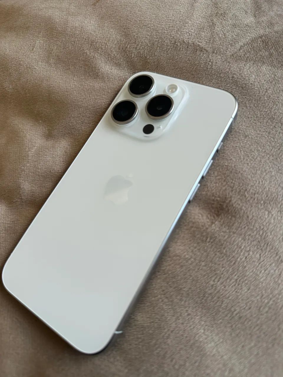 iPhone 15 pro 128g branco  - Foto 5